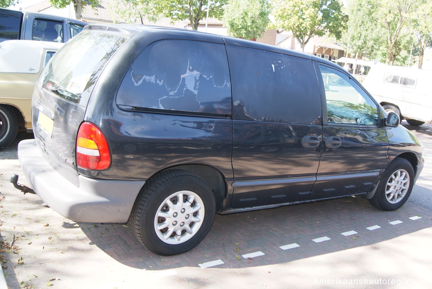 Dodge Mini Ram Van uit 1996